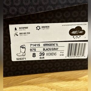 Bogs ultra high Women’s size 8 (euro 39) waterproof insulated glossy boots